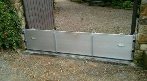 Barrera anti inundación para acceso exterior o parking