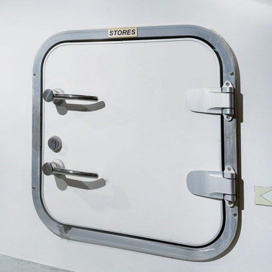 Escotilla de servicio Spraytight SUMAR