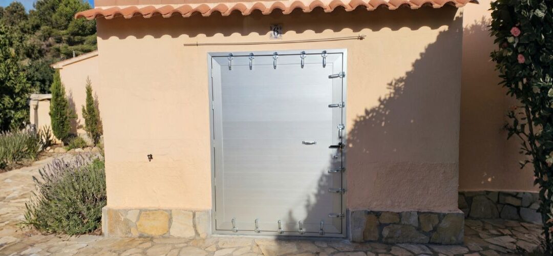 Puertas Anti Inundación: protege tu vivienda, garaje o negocio